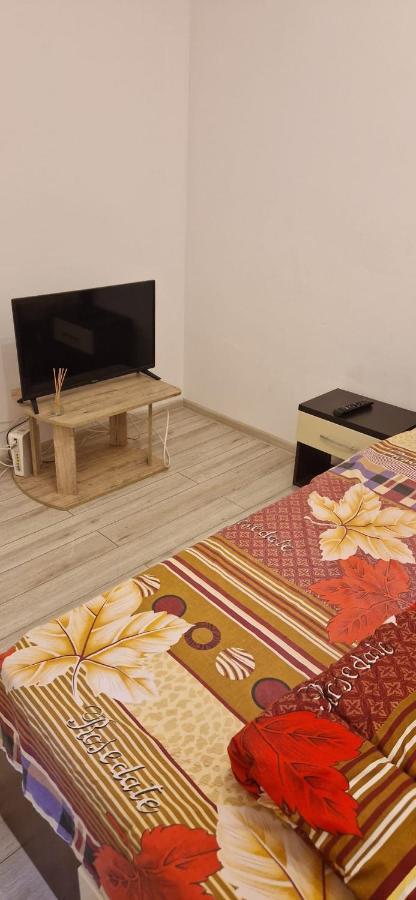 Roşu Apartament Militari Residence מראה חיצוני תמונה