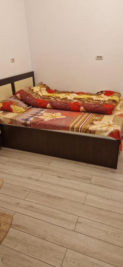 Roşu Apartament Militari Residence מראה חיצוני תמונה