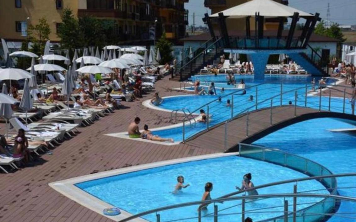 Roşu Apartament Militari Residence מראה חיצוני תמונה